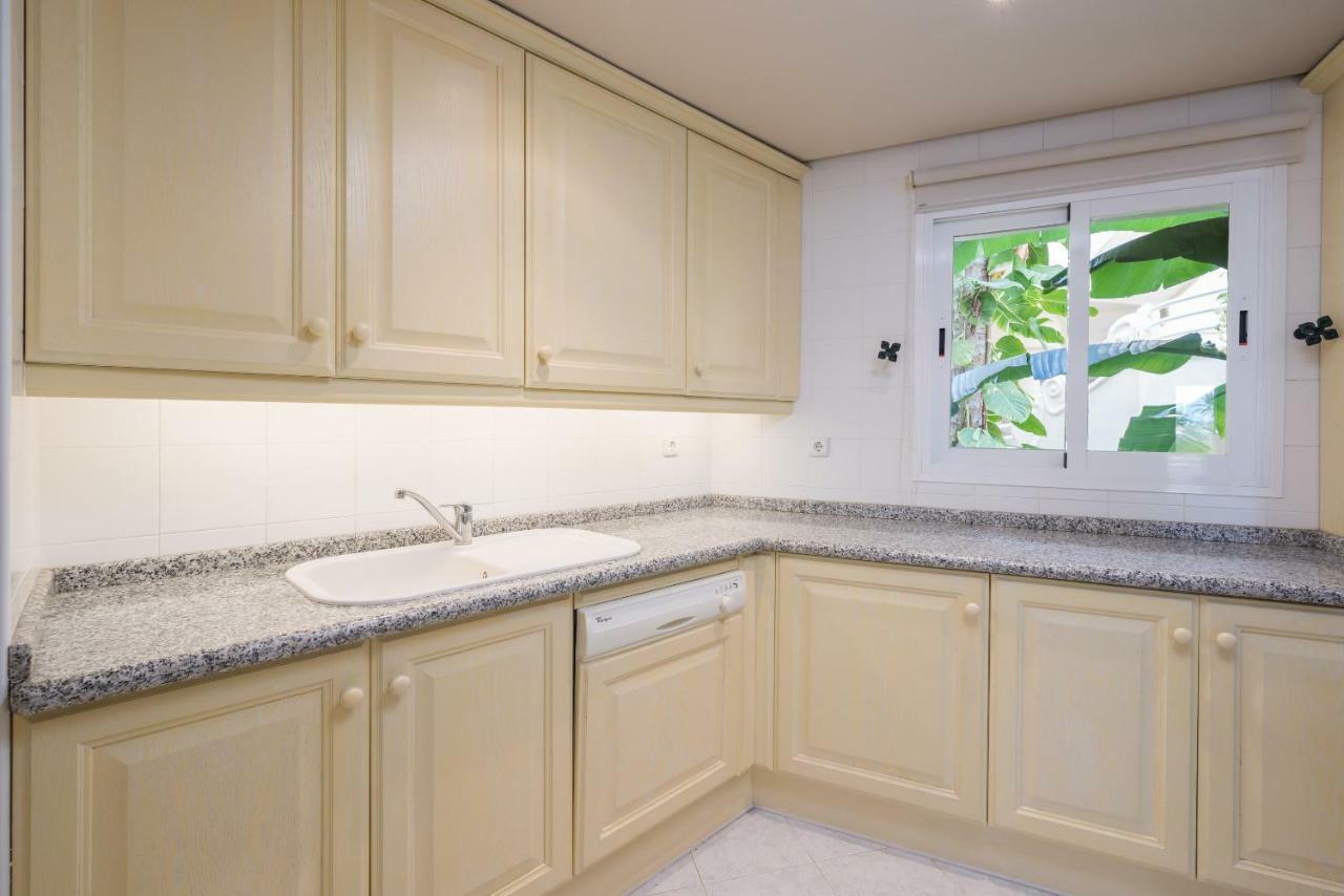 Wintowinrentals Luxury And Sea View Inside Puerto Marina Benalmadena Ngoại thất bức ảnh