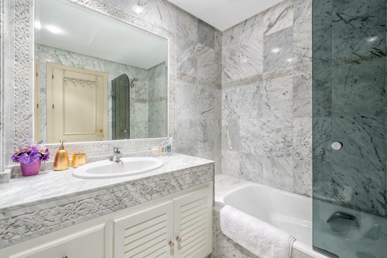 Wintowinrentals Luxury And Sea View Inside Puerto Marina Benalmadena Ngoại thất bức ảnh